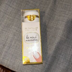 BRAND NEW gel nail set mini macaron